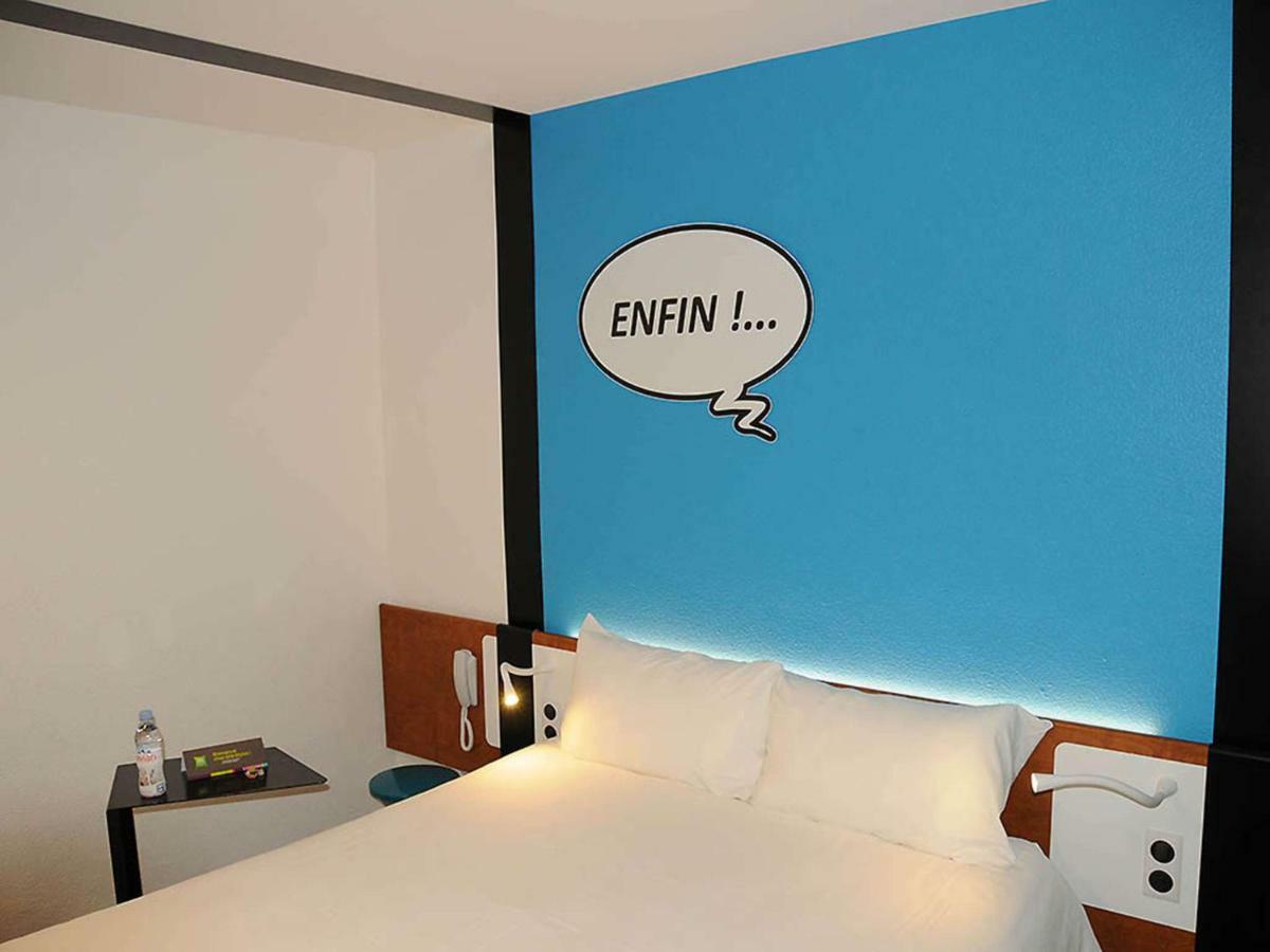 Отель Ibis Styles Chambery Centre Gare Экстерьер фото